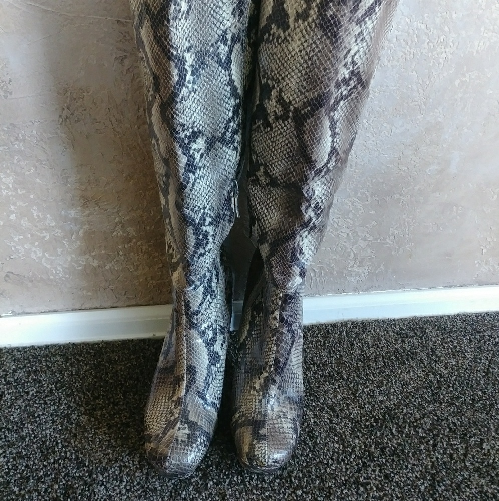 Worthington boots.